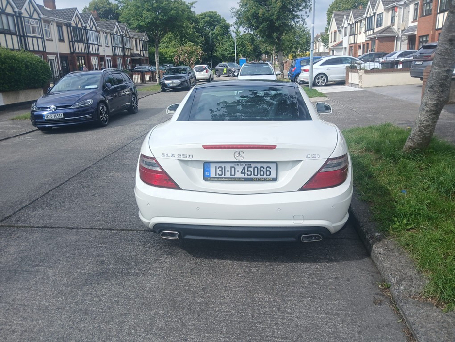 2013 Mercedes-Benz SLK Class