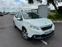 Peugeot 2008 1.2 VTI 82 bhp Active