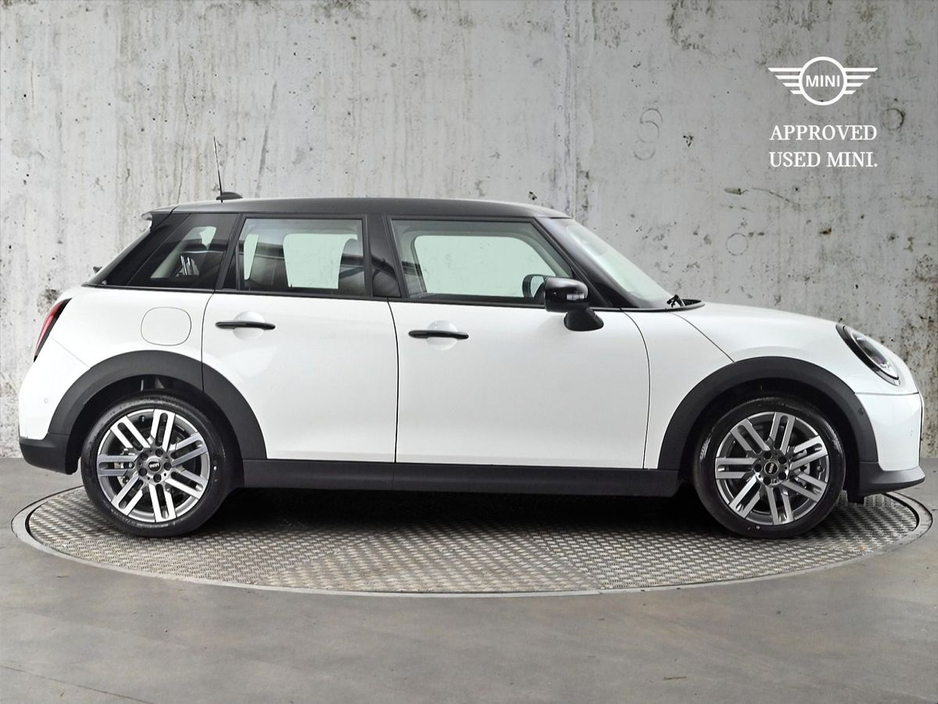 2025 MINI Hatch 1.5L Petrol For Sale Images