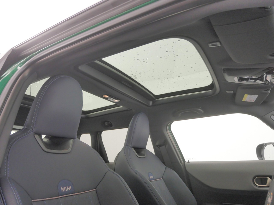 2025 MINI Cooper 1.5L Petrol For Sale Images