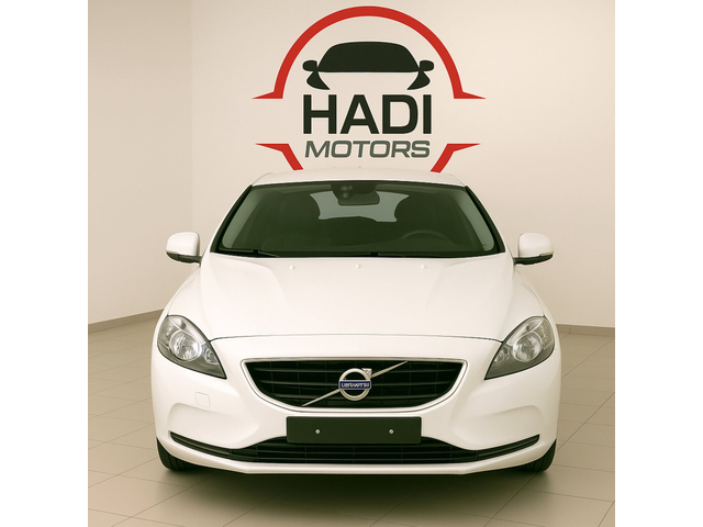 2015 VOLVO V40 1.6 T2 (120hp) ES