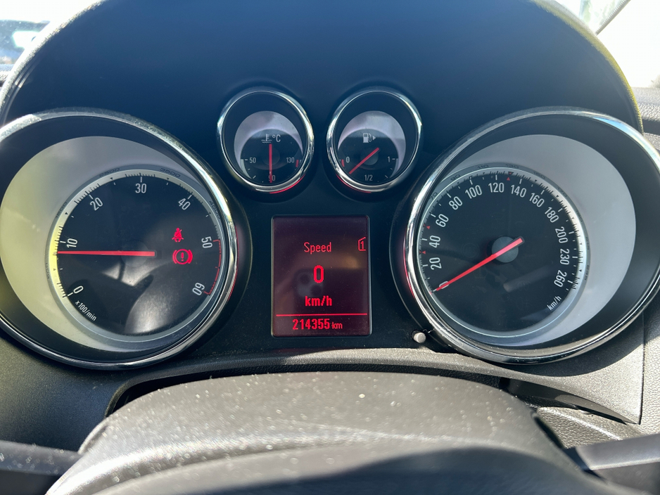 2014 Opel Astra 1.2L Diesel For Sale Images