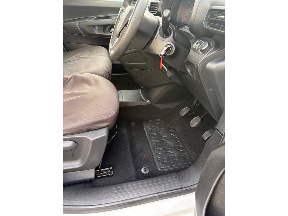 2021 Opel Combo 1.5L Diesel For Sale Images