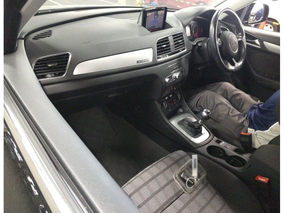 Audi Q3 2.0 TFSI Quattro Petrol Auto — thumbnail 5