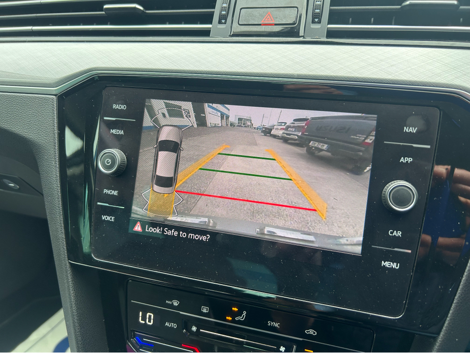 2021 Volkswagen Passat 2.0L Diesel For Sale Images