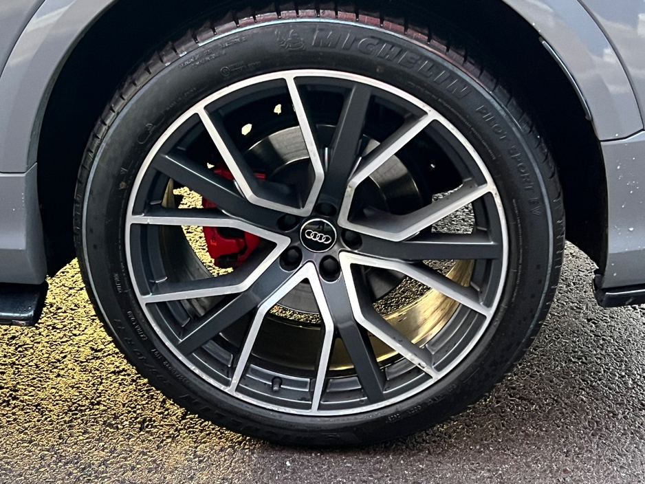 2019 Audi Q8 3L Diesel For Sale Images