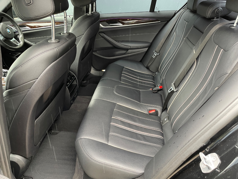 2019 BMW 5 Series 2L Petrol Plug-in Hybrid For Sale Images
