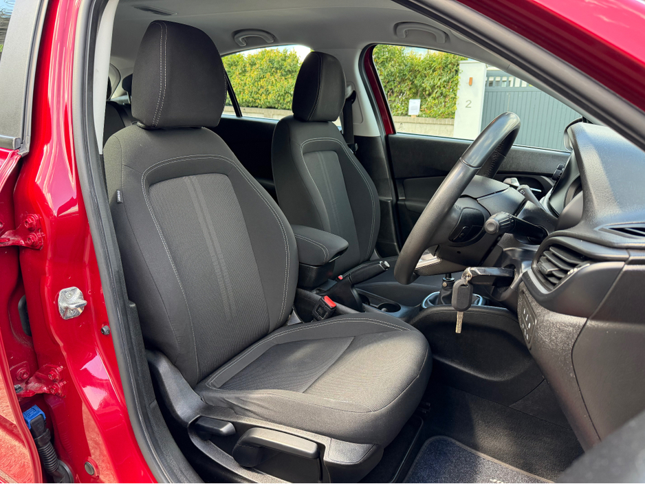Fiat Tipo 1.4 Petrol 5dr Hatchback | AA approved | Full service history | 2 keys | April 28 nct | 280e tax | Sold serviced and valeted with motor history check and warranty provided. — thumbnail 13