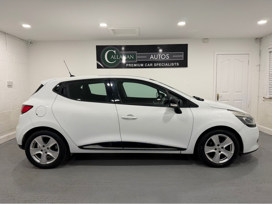 2015 Renault Clio 1.1L Petrol For Sale Images