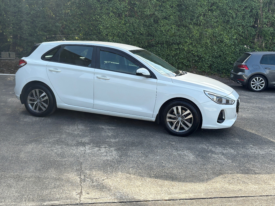 2017 Hyundai i30 1.6L Diesel For Sale Images