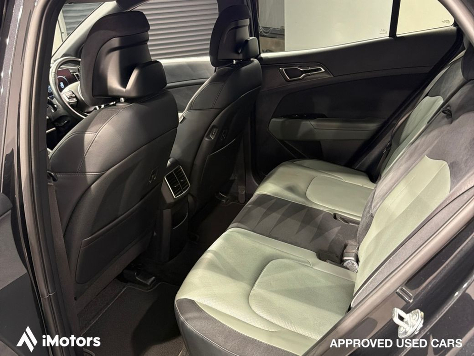 Kia Sportage 4WD PLUG-IN HYBRID Anniversary Edition — thumbnail 13