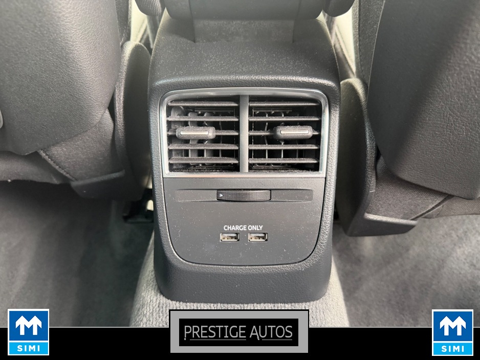Audi A3 1.4 30TFSI AUTO BLACK EDITION *CAR ID 38* — thumbnail 34