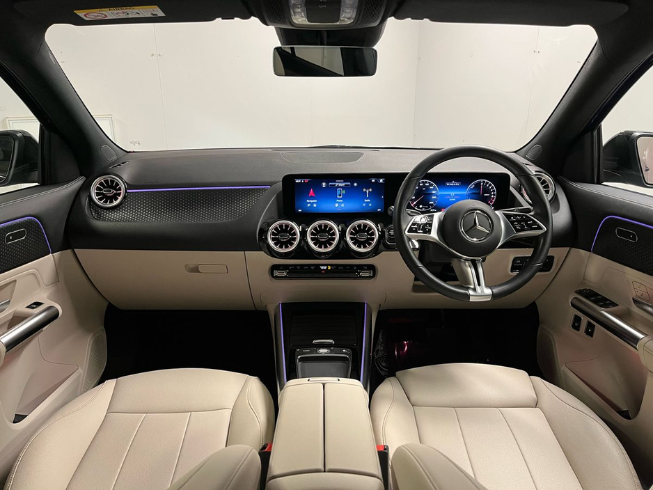 Mercedes-Benz GLA Class 250e Progressive - Reversing Camera - Ambient Lighting - Sat Nav - Climate Control - Heated Seats - Keyless Start - Apple CarPlay/Android Auto - €46,950 or €47,900 with Supagard Vehicle Protection & G — thumbnail 10
