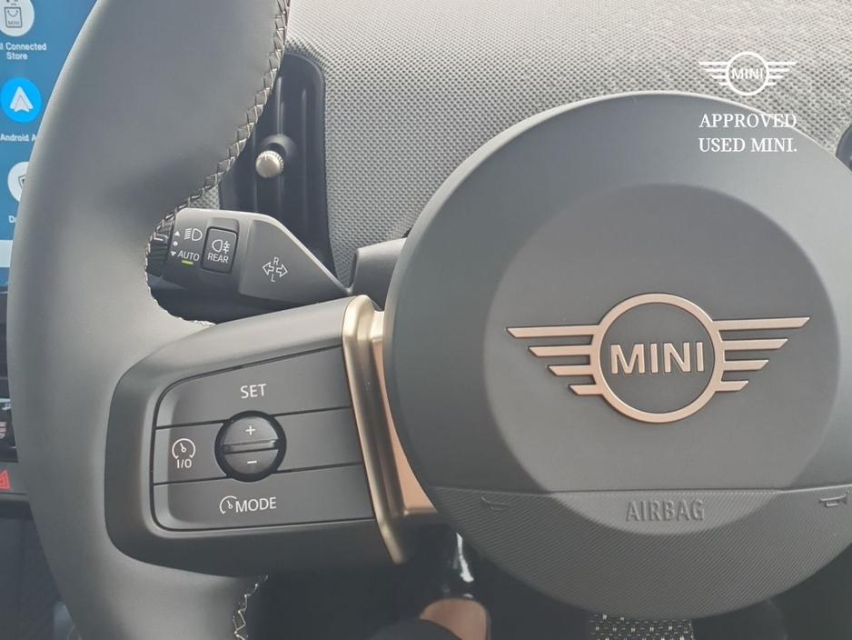 2026 MINI Hatch 1.5L Petrol For Sale Images