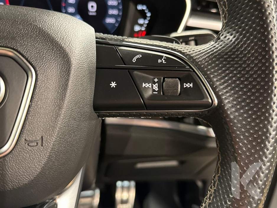 Audi Q3 1.5 TFSI S-LINE - HALF BLACK LEATHER - FACTORY ALLOYS - CRUISE CONTROL - HEATING / AC CONTROLS - — thumbnail 23