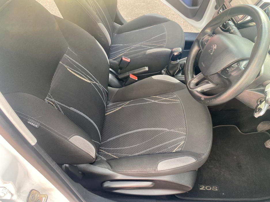 2014 Peugeot 208 1.2L Petrol For Sale Images