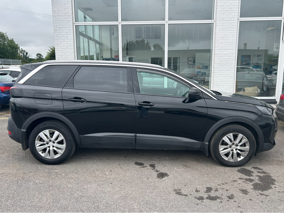 2023 Peugeot 5008 1.5L Diesel For Sale Images