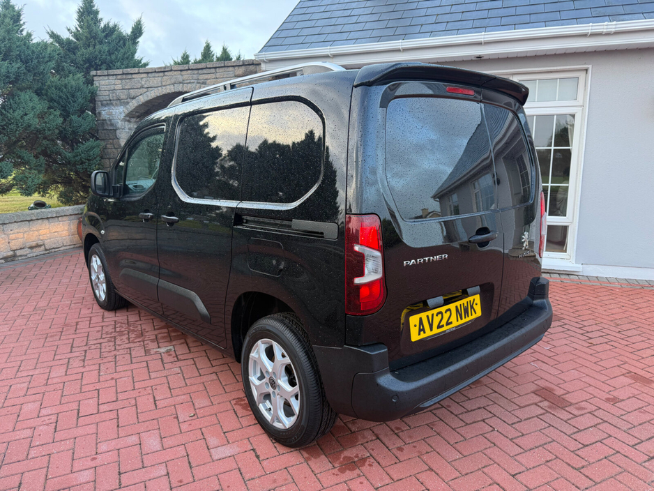 2022 Peugeot Partner 1.5L Diesel For Sale Images