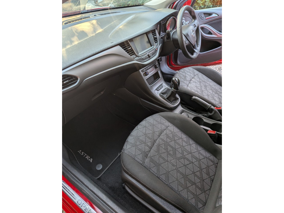 Opel Astra 120 YEARS 1.0I 105PS 5DR — thumbnail 8