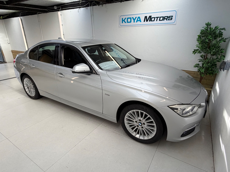 BMW 3 Series 320D SE LUXURY DIESEL AUTOMATIC // FULL HEATED ELECTRIC LEATHER // LANE ASSIST // PRIVACY PACK // STUNNING EXAMPLE // AA APPROVED 2026 — thumbnail 16