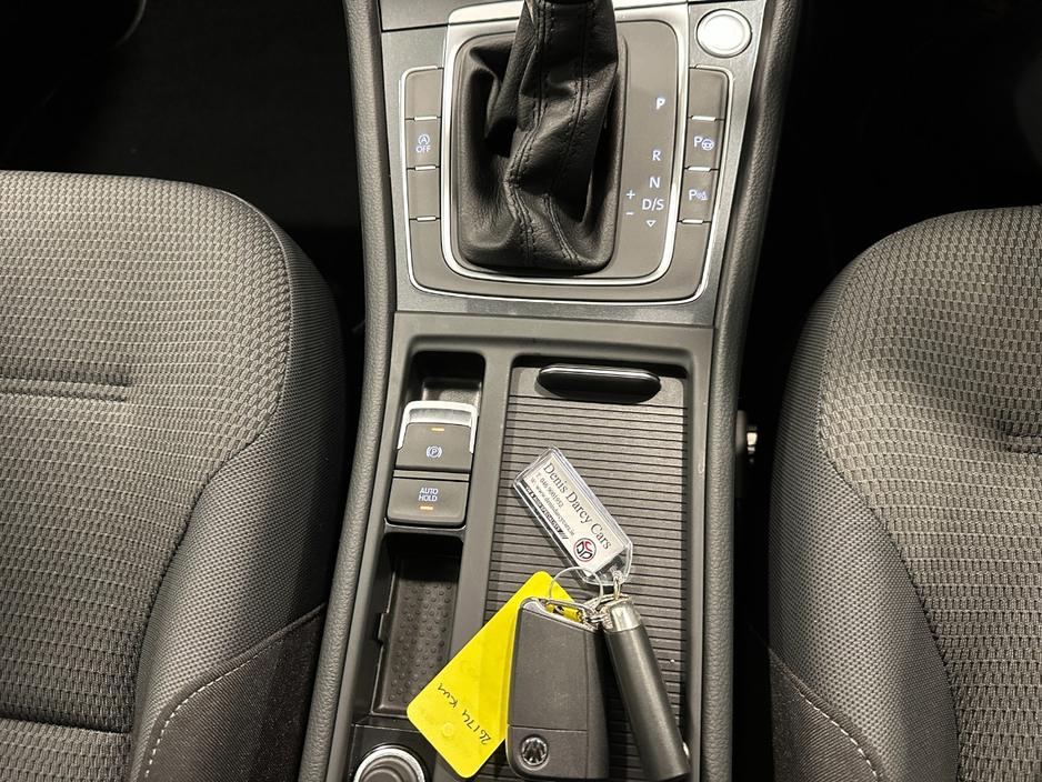 2020 Volkswagen Golf 2L Diesel For Sale Images