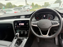 2022 Volkswagen Passat 2L Diesel For Sale Images