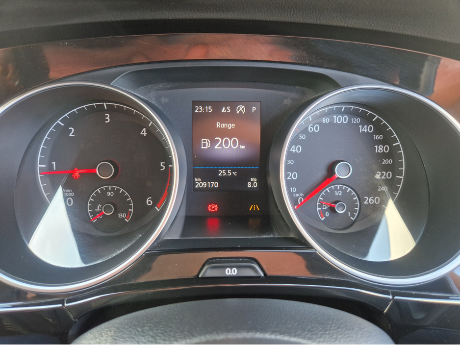 2018 Volkswagen Touran 2.0L Diesel For Sale Images