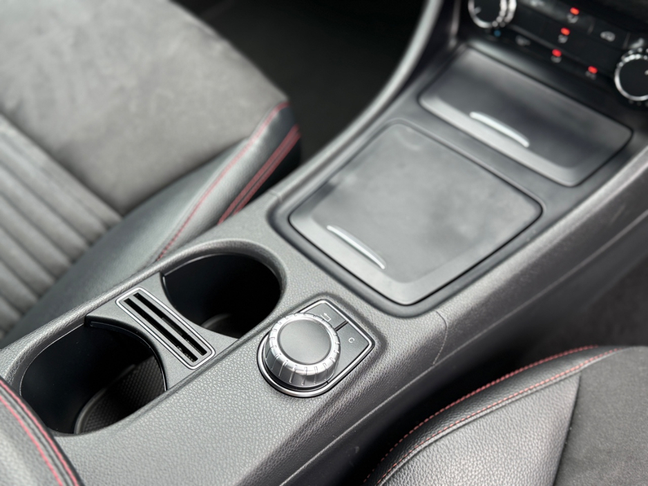 2013 Mercedes-Benz A Class 1.6L Petrol For Sale Images