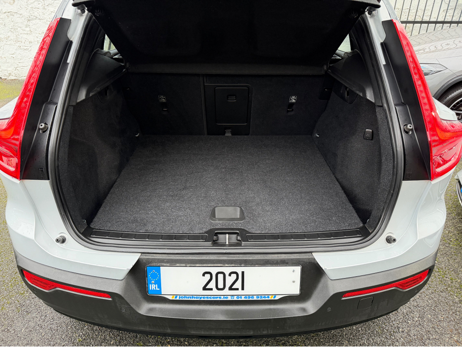 2021 Volvo XC40 1.5L Petrol Plug-in Hybrid For Sale Images