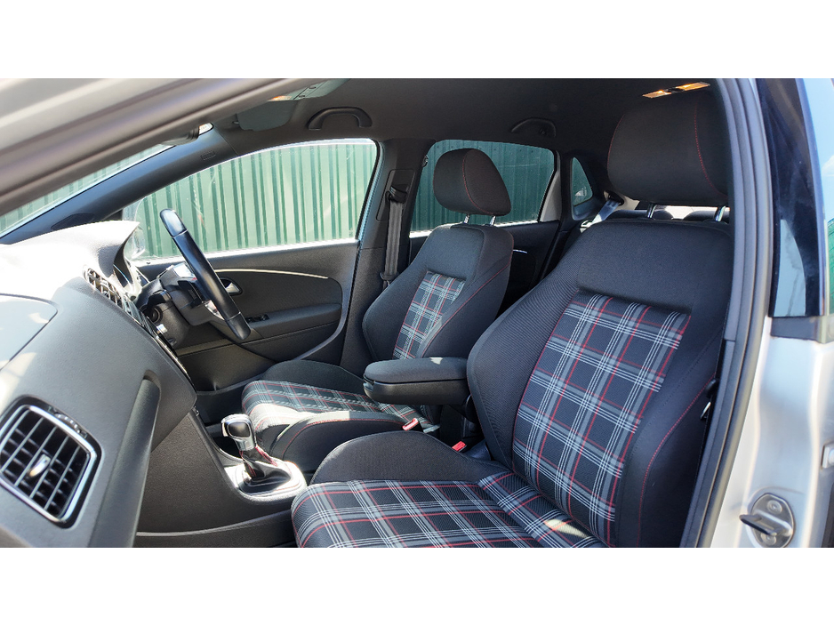 2016 Volkswagen Polo 1.8L Petrol For Sale Images
