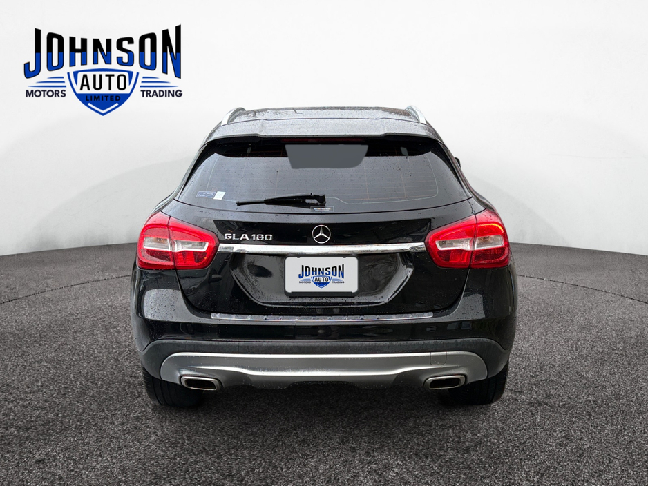 Mercedes-Benz GLA Class 1.6 Petrol Auto — thumbnail 4