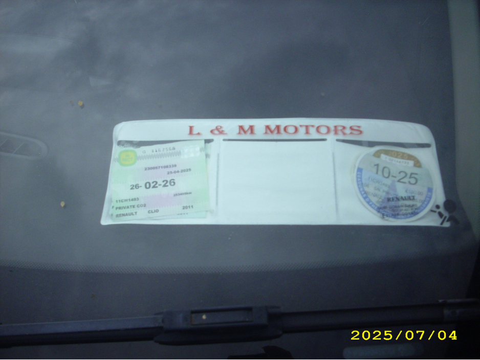2011 Renault Clio 1.5L Diesel For Sale Images