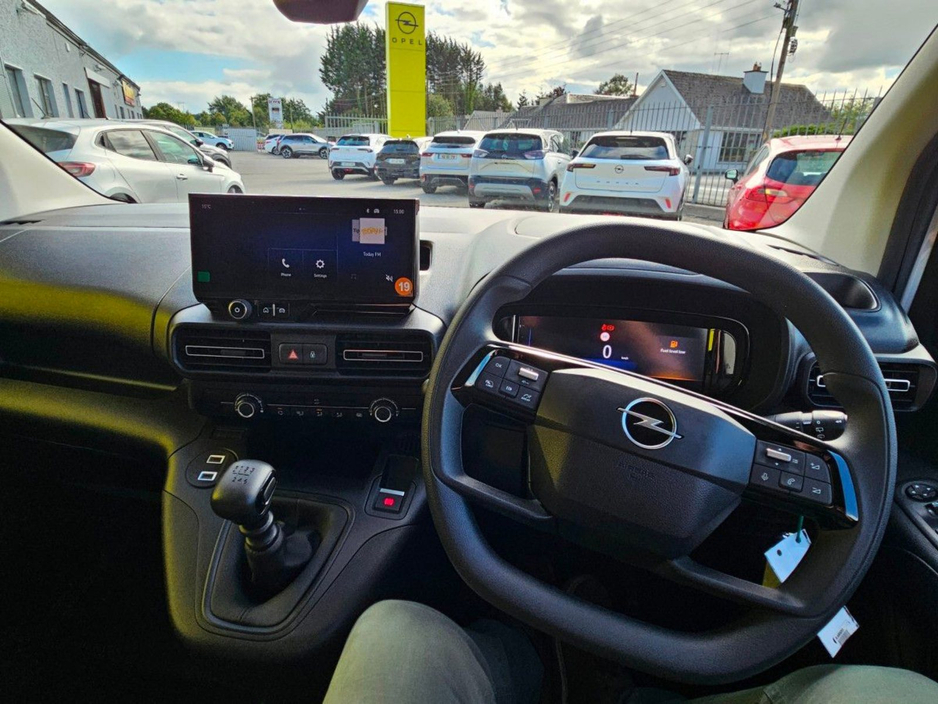 2025 Opel Combo 1.5L Diesel For Sale Images