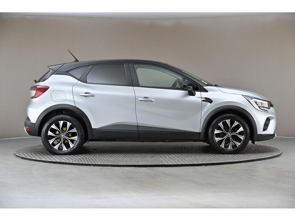 Renault Captur 1.0 TCE EVOLUTION 6SPD BI-TONE ROOF — thumbnail 11