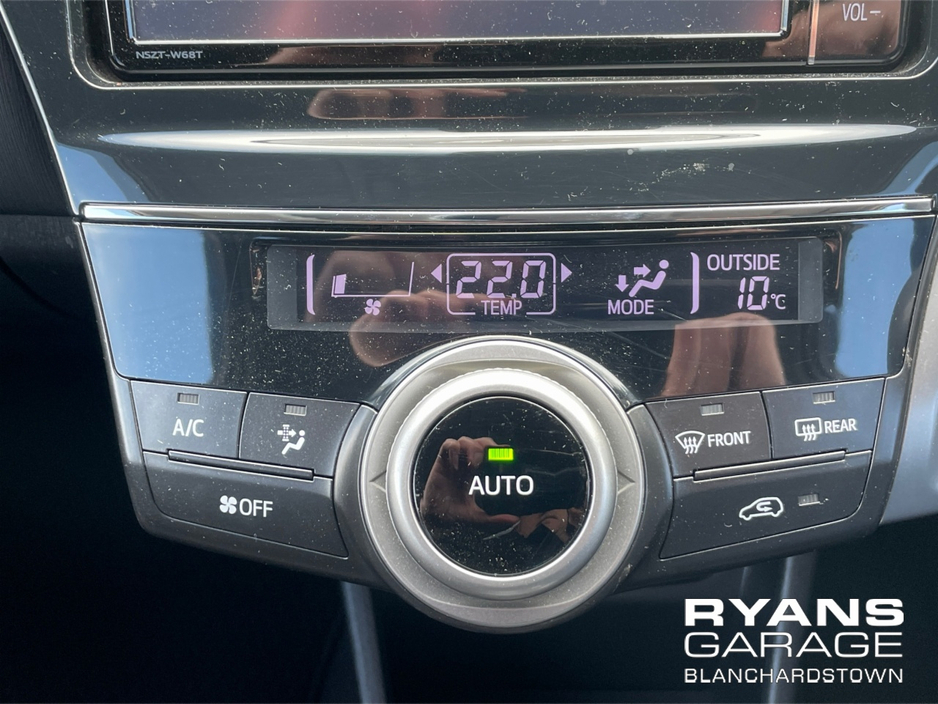 2019 Toyota Prius Alpha 1.8L Petrol Hybrid For Sale Images