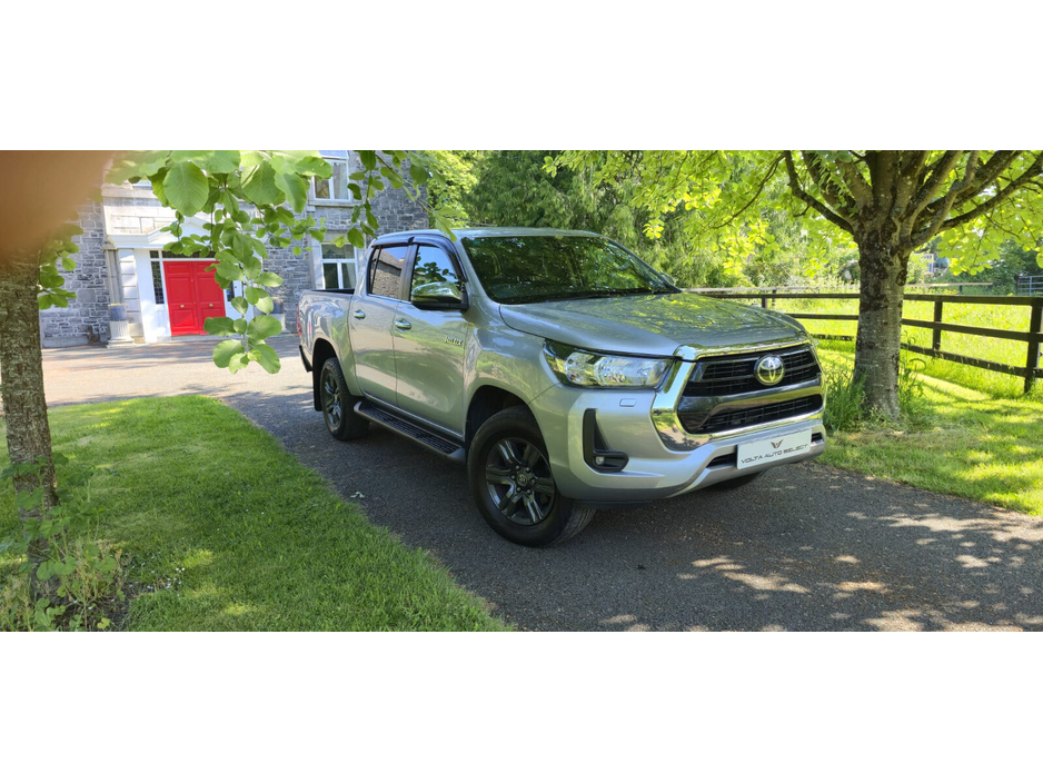2023 Toyota Hilux For Sale Images