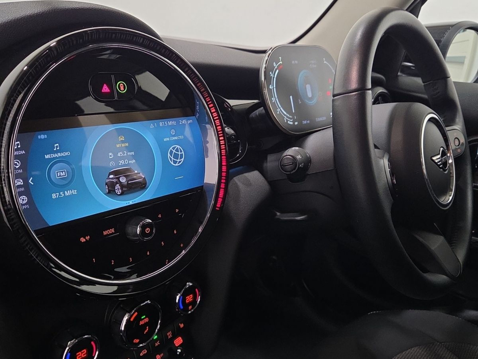 2024 MINI Hatch 1.5L Petrol For Sale Images