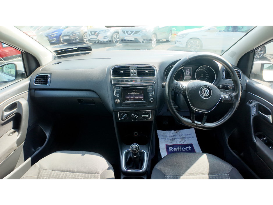 2014 Volkswagen Polo 1L Petrol For Sale Images