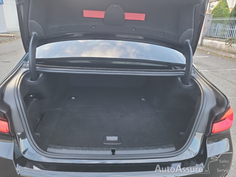 2023 BMW 5 Series 2L Petrol Plug-in Hybrid For Sale Images