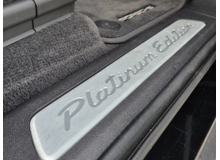 2023 Porsche Cayenne 3.0L Petrol Plug-in Hybrid For Sale Images