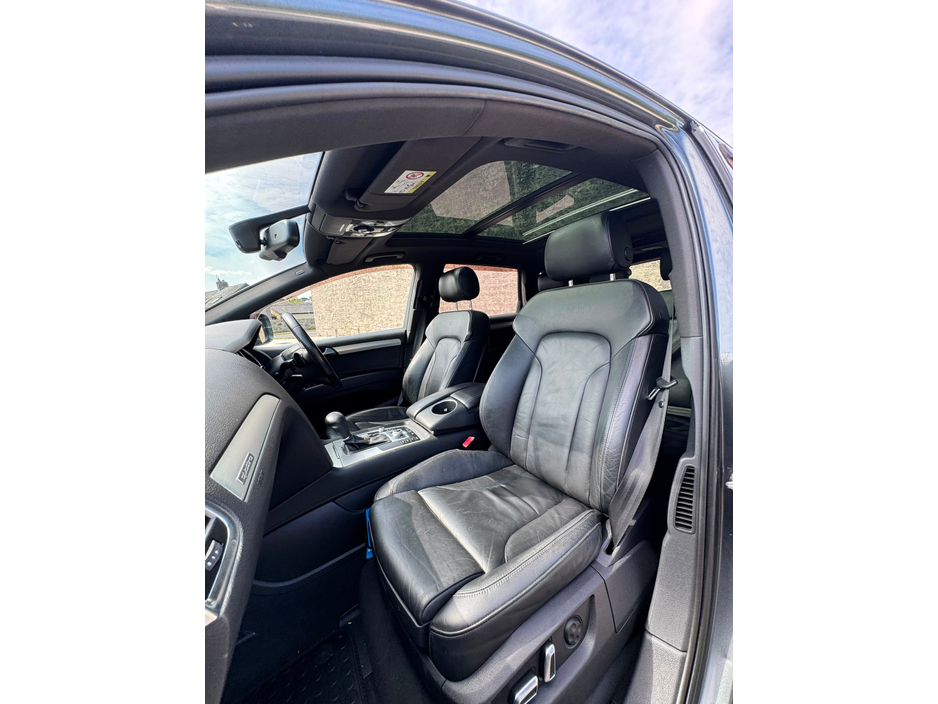 2014 Audi Q7 3L Diesel For Sale Images