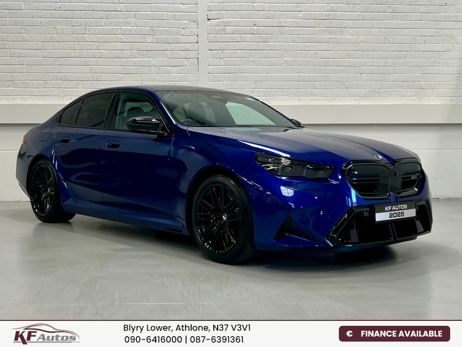 2025 BMW M5 4.5L Petrol Plug-in Hybrid For Sale Images