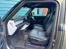 2025 Land Rover Defender 3L Diesel For Sale Images