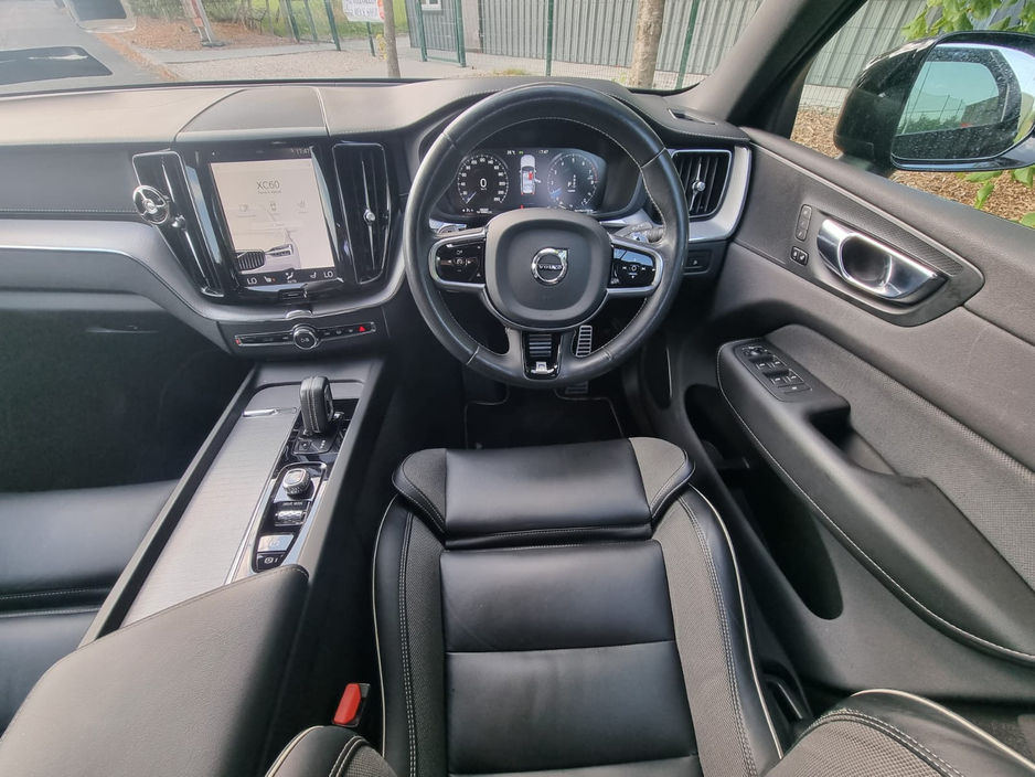 2020 Volvo XC60 2L Petrol Plug-in Hybrid For Sale Images
