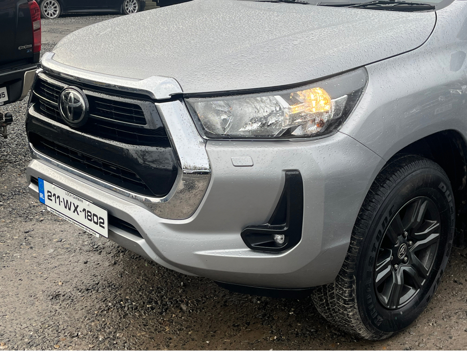 2021 Toyota Hilux 2.8L Diesel For Sale Images