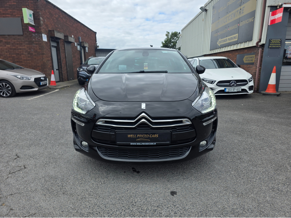 Citroen DS5 2.0 HDI HYBRID 4 D SPORT AUTO 5DR — thumbnail 2