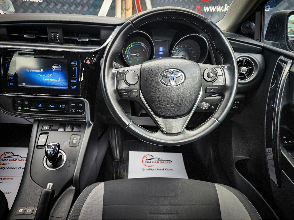 2018 Toyota Auris 1.8L Petrol Hybrid For Sale Images