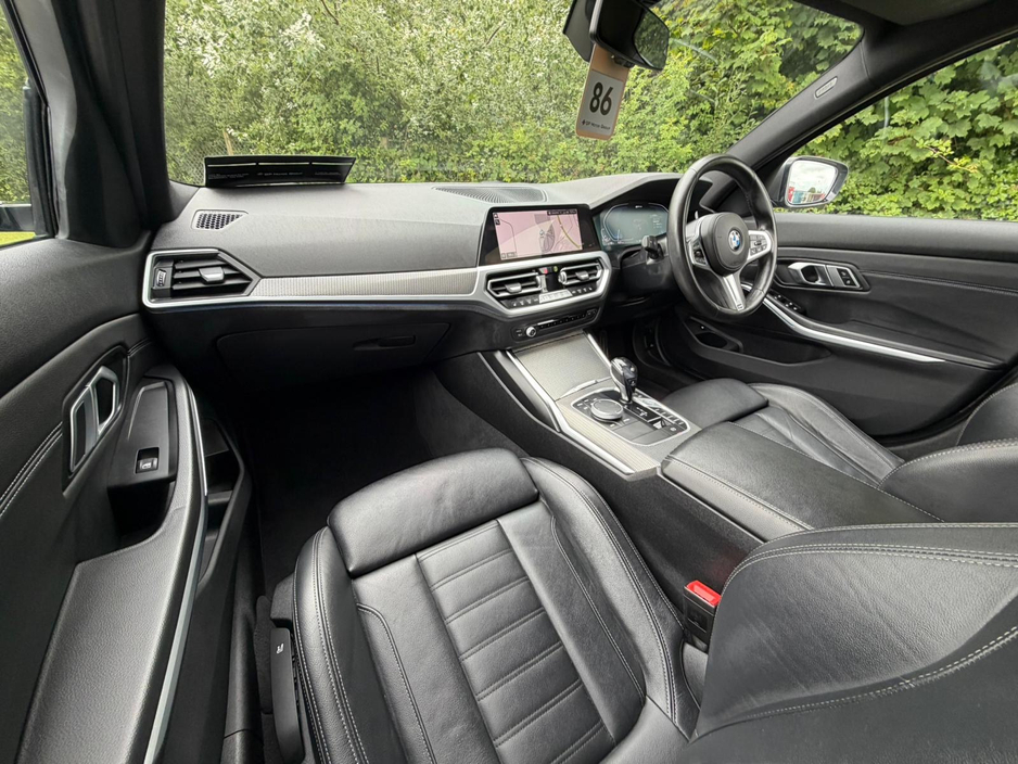 BMW 3 Series 330E M SPORT M PERFORMANCE *1 YEAR WARRANTY* — thumbnail 19