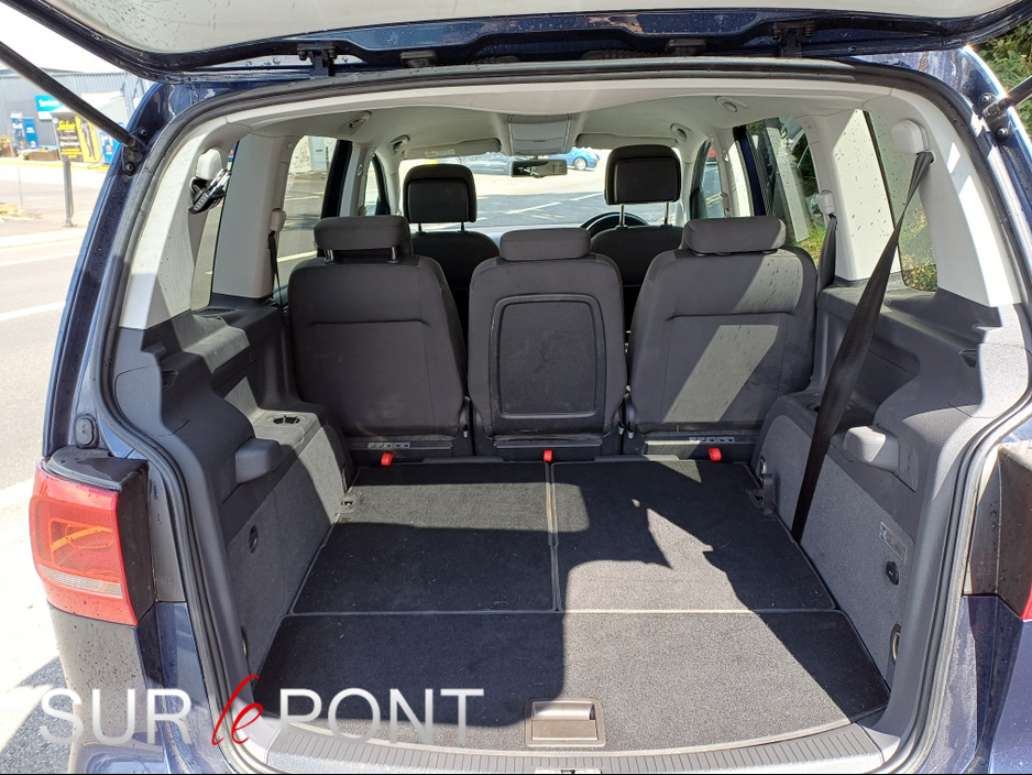 2015 Volkswagen Touran 1.4L Petrol For Sale Images