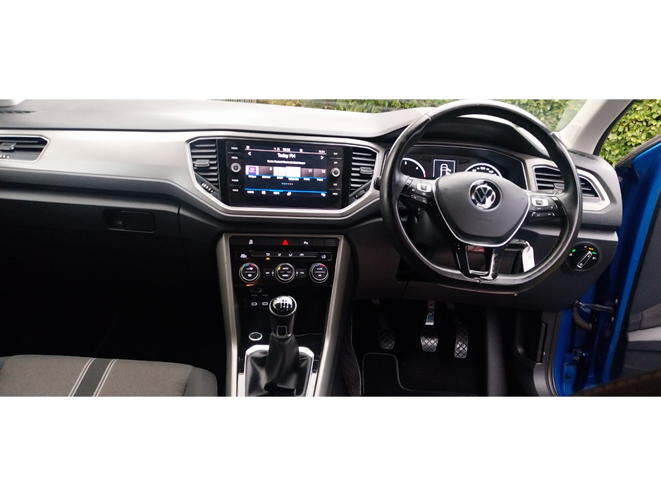 2021 Volkswagen T-Roc 2L Diesel For Sale Images